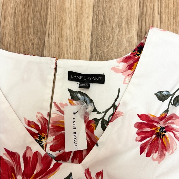 NWT Lane Bryant Floral Belted Blouse - Picture 6 of 6